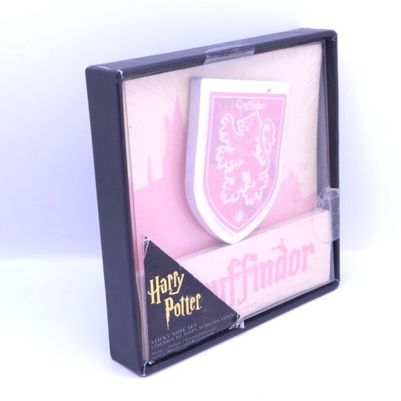 Harry Potter Gryffindor Sticky Note Set Include 3 Designs (200 Sticky Notes) New - Picture 4 of 4